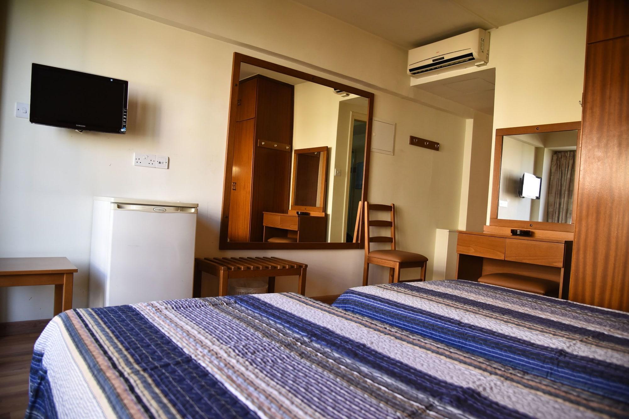 Elysso Hotel Larnaca Exterior foto